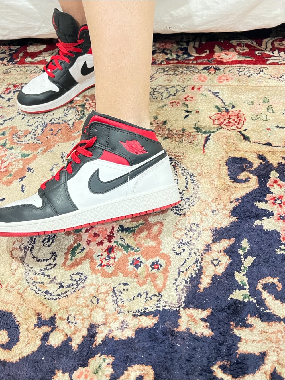Jordan High-Top Sneakers in Black, White & Red. + A LITTLE GIFT 🎁 - Picture 3 of 9